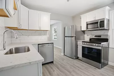 1008 W 89th Street, Bloomington, MN 55420 - Photo 2