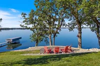 112 S Sunrise Street, Hendricks, MN 56136 - Photo 6