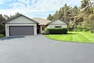 4648 Scotch Pine Ct NW, Bemidji, MN 56601 - Photo 4
