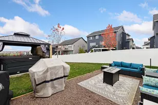 27671 Oxford Ln, Elko New Market, MN 55020 - Photo 32