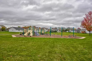 1343 Creekwood Dr, New Richmond, WI 54017 - Photo 8