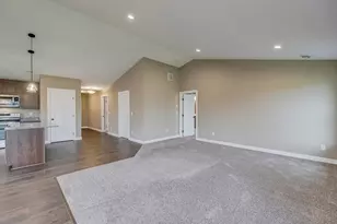 1343 Creekwood Dr, New Richmond, WI 54017 - Photo 36