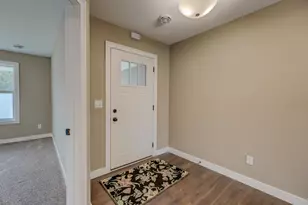 1343 Creekwood Dr, New Richmond, WI 54017 - Photo 10