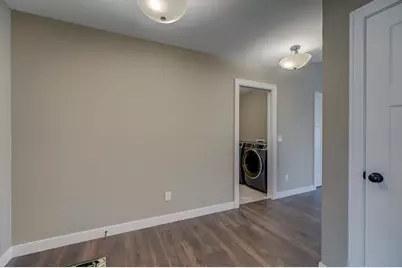 1343 Creekwood Drive, New Richmond, WI 54017 - Photo 16