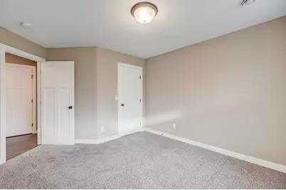 1343 Creekwood Drive, New Richmond, WI 54017 - Photo 14