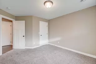 1343 Creekwood Dr, New Richmond, WI 54017 - Photo 14