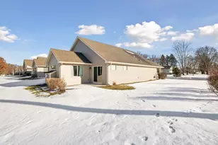 10105 Ewing Ln N, Brooklyn Park, MN 55443 - Photo 34
