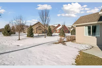 10105 Ewing Lane N, Brooklyn Park, MN 55443 - Photo 32