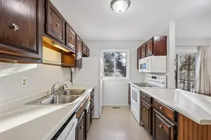 13621 Heather Hills Dr, Burnsville, MN 55337 - Photo 6