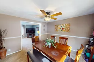 824 Minnie Maddern St, Albert Lea, MN 56007 - Photo 6