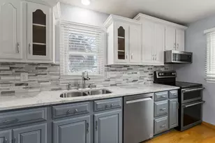 1866 County Rd F East, White Bear Lake, MN 55110 - Photo 8