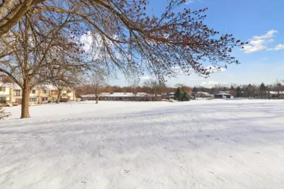 4202 Sylvia Lane S, Shoreview, MN 55126 - Photo 38