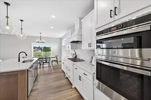 900 Greywood Blvd SW, Delano, MN 55328 - Photo 14