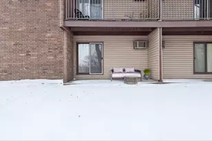 3425 Golfview Dr, Eagan, MN 55123 - Photo 28