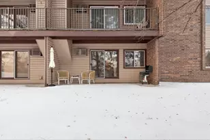 3425 Golfview Dr, Eagan, MN 55123 - Photo 26