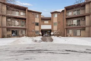 3425 Golfview Dr, Eagan, MN 55123 - Photo 2