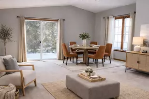 1273 Hilo Ave N, Oakdale, MN 55128 - Photo 8