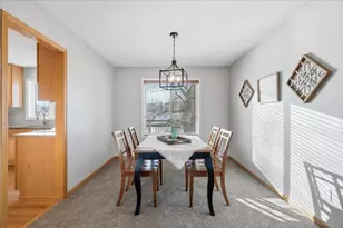 6933 Prairie Ct S, Cottage Grove, MN 55016 - Photo 14