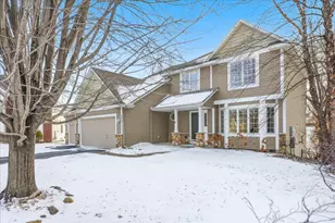 6933 Prairie Ct S, Cottage Grove, MN 55016 - Photo 2