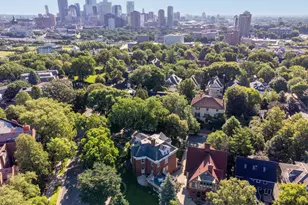 1203 Mt Curve Ave, Minneapolis, MN 55403 - Photo 56