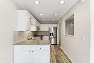 7020 Pima Ln, Chanhassen, MN 55317 - Photo 6