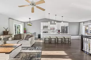 7697 Homestead Ct S, Cottage Grove, MN 55016 - Photo 4