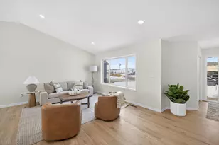 915 7th Ave, Wanamingo, MN 55983 - Photo 12