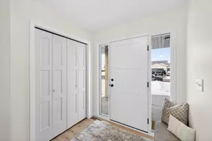 915 7th Ave, Wanamingo, MN 55983 - Photo 6