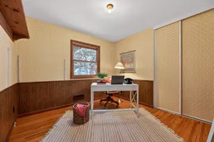 10318 York Ln, Bloomington, MN 55431 - Photo 2