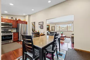 9142 Lanewood Ln N, Maple Grove, MN 55369 - Photo 6