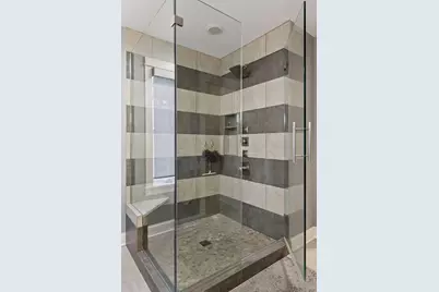 633 Park Street E, Wayzata, MN 55391 - Photo 16