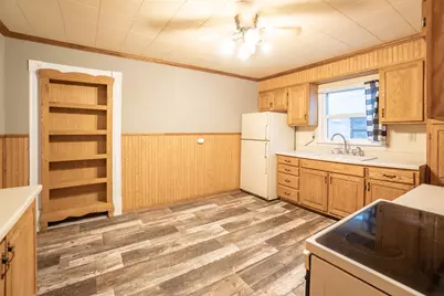 8 Dayton Avenue SE, Wadena, MN 56482 - Photo 8