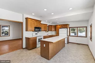 12199 Lesueur Ave, Montgomery, MN 56069 - Photo 8