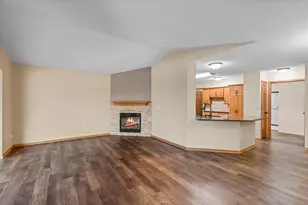 2003 10th Ave W, Shakopee, MN 55379 - Photo 22