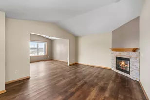 2003 10th Ave W, Shakopee, MN 55379 - Photo 24