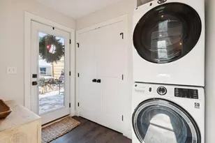 4310 Pleasant Ave, Minneapolis, MN 55409 - Photo 18