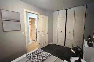 1601 N Innsbruck Dr, Fridley, MN 55432 - Photo 4