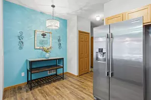 9180 Comstock Ln N, Maple Grove, MN 55311 - Photo 12