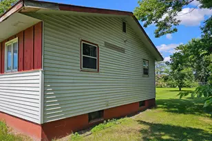 452 4th St NW, Perham, MN 56573 - Photo 4