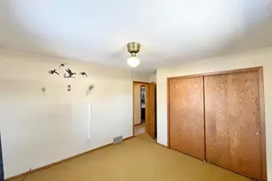 215 N Swain St, Redwood Falls, MN 56283 - Photo 22