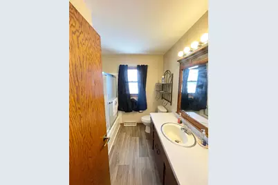 215 N Swain Street, Redwood Falls, MN 56283 - Photo 16