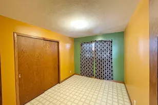 215 N Swain St, Redwood Falls, MN 56283 - Photo 24