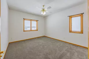 23865 County Rd 10, Loretto, MN 55357 - Photo 18