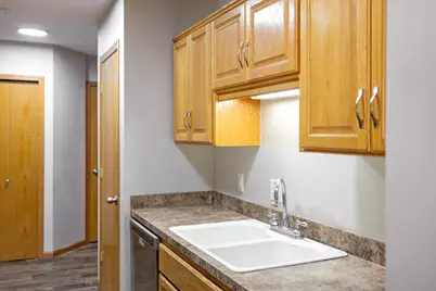 5604 100th Lane N, Brooklyn Park, MN 55443 - Photo 8