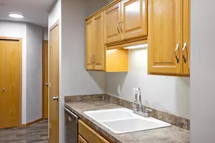 5604 100th Ln N, Brooklyn Park, MN 55443 - Photo 8