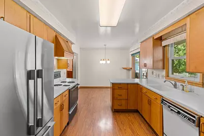 685 51st Avenue NE, Columbia Heights, MN 55421 - Photo 14