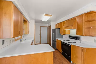 685 51st Avenue NE, Columbia Heights, MN 55421 - Photo 12