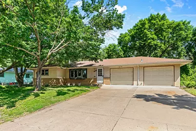 685 51st Avenue NE, Columbia Heights, MN 55421 - Photo 2