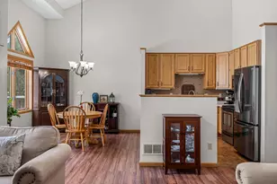 12580 Parkwood Dr, Burnsville, MN 55337 - Photo 10