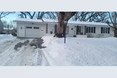 7398 Tempo Terrace NE, Fridley, MN 55432 - Photo 2